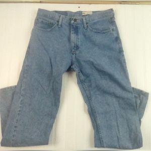 Wrangler Jeans Regular Fit 11" Mid Rise Straight Leg 30" Inseam Med Wash Denim